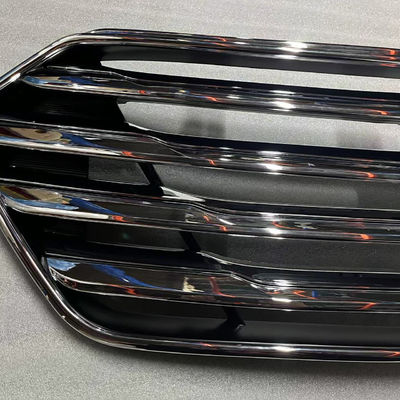 13-16 Moderne Santa Fe Vordergitter in Schwarz und Chrome mit Einzeilaugen 86350B8000