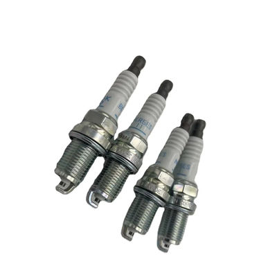 Die Standard-Zündkerze OEM 18849-11070 1184911070 für CERATO 04 2004-2006