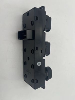 Stempelprozess Links vorderer Stromfensterschalter Glasliftschalter OEM 93570-1r111935701r111