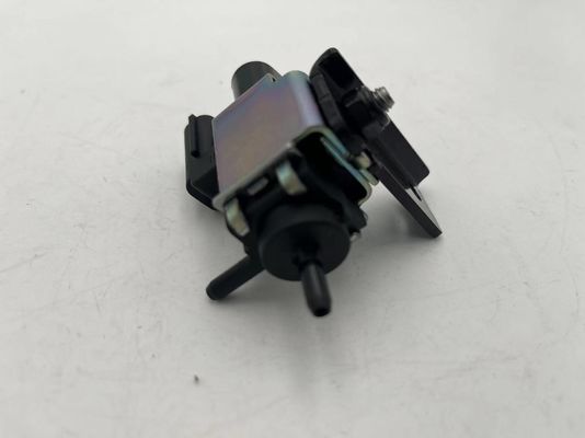 2011 Sonata Solenoidventilmontage mit Jahr 2011 Modell und OEM 28324-2g00028324-2e000
